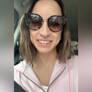 Meet your Posher, Ali